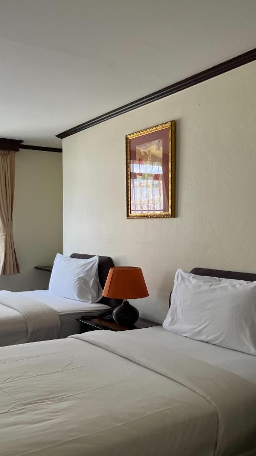 Yellow Ribbon Hills Boutique Suites Bangkok Exteriér fotografie