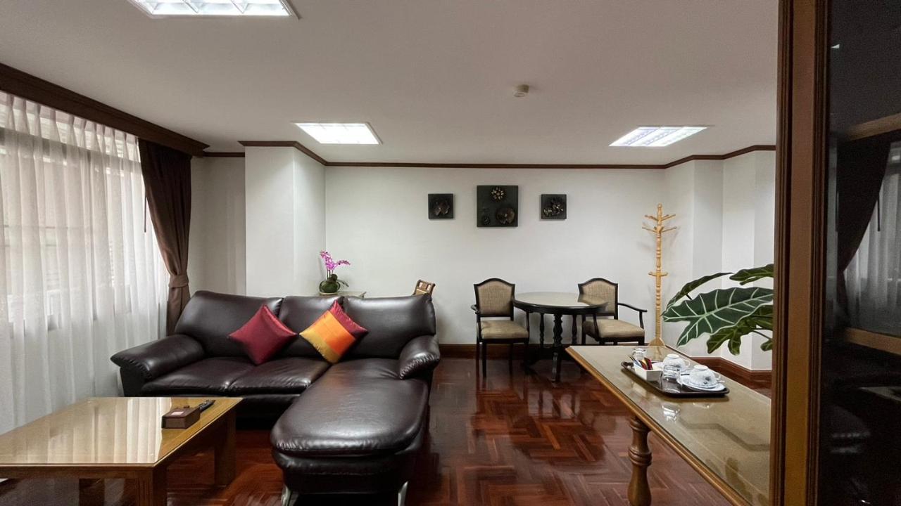 Yellow Ribbon Hills Boutique Suites Bangkok Exteriér fotografie