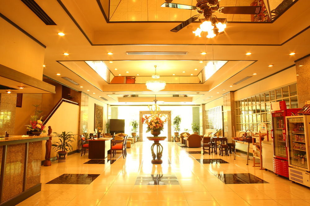 Yellow Ribbon Hills Boutique Suites Bangkok Exteriér fotografie