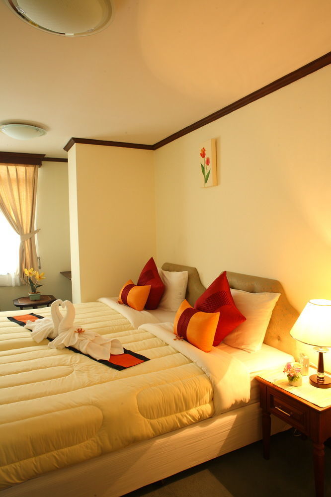 Yellow Ribbon Hills Boutique Suites Bangkok Exteriér fotografie