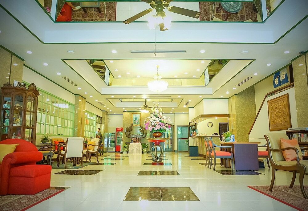 Yellow Ribbon Hills Boutique Suites Bangkok Exteriér fotografie